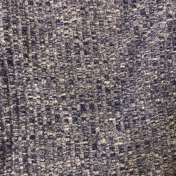 Beautiful Blue MIDI Dress 🦋 - Picture 3 of 4